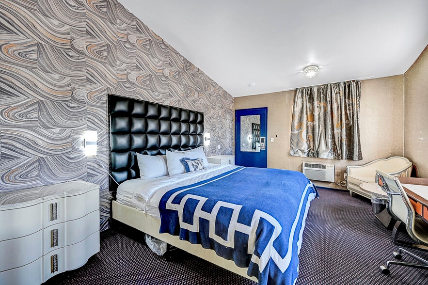 More Photos Of 2855 Fremont St, Las Vegas Hotel For Sale