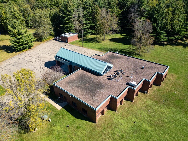 More Photos Of 2110 W Hwy 12, Menomonie Office For Sale