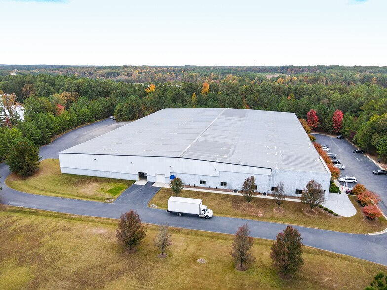 More Photos Of 5100 Rex McLeod Dr, Sanford Manufacturing For Sale