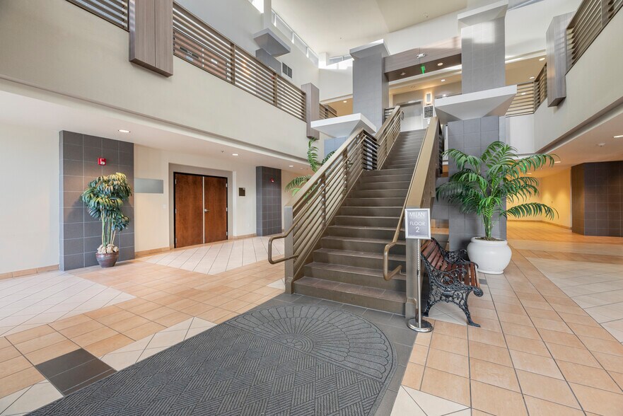 More Photos Of , Las Vegas Office For Sale