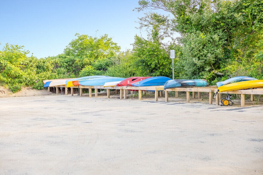 More Photos Of 25 Way 055., Wellfleet Apartments For Sale