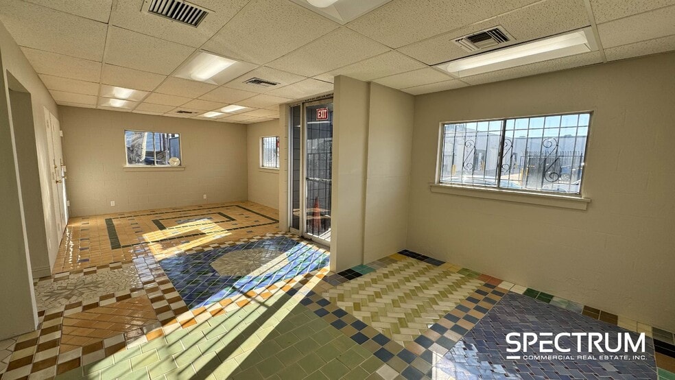 More Photos Of 16021 Arminta St, Van Nuys Warehouse For Sale