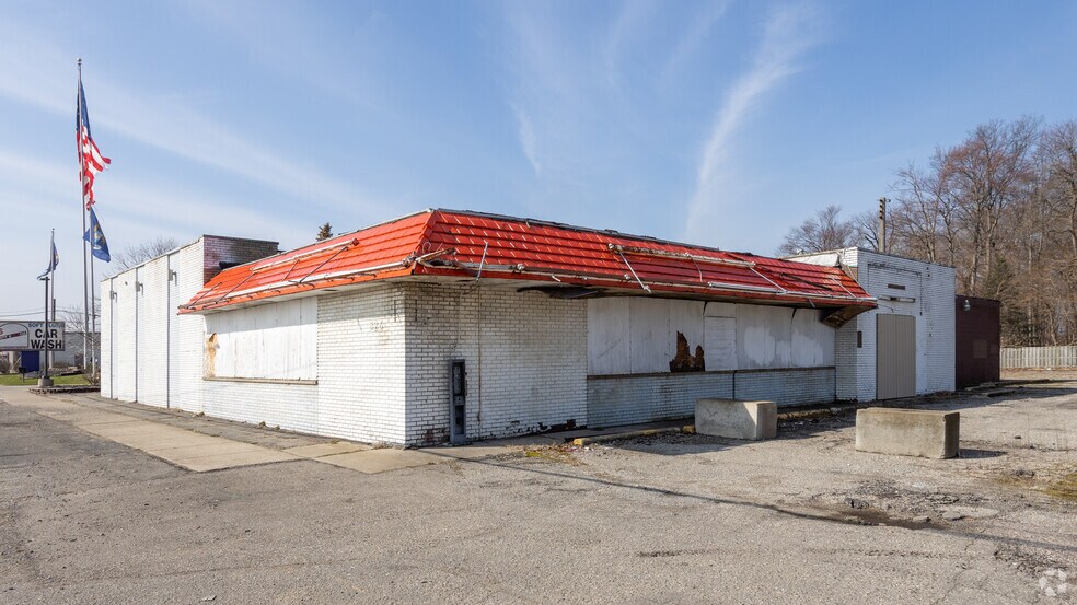 More Photos Of 626 S Wayne Rd, Westland Restaurant For Sale