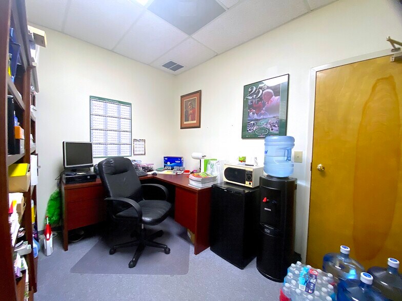 More Photos Of 1655 E Semoran Blvd, Apopka Medical For Sale