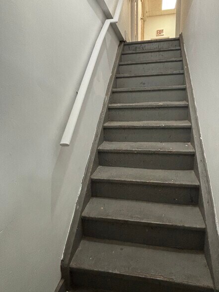 More Photos Of 322 Myrtle Ave, Brooklyn Storefront Retail Residential For Lease