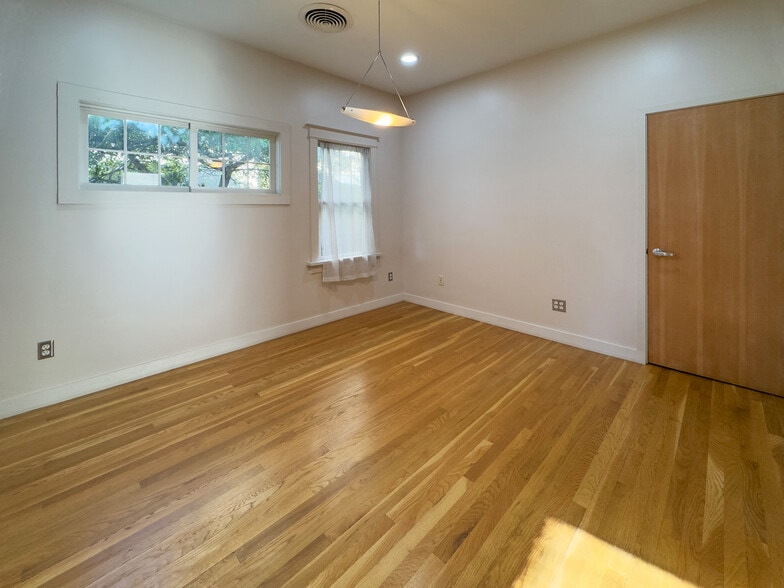 More Photos Of 702-704 N Tejon St, Colorado Springs Office Residential For Sale