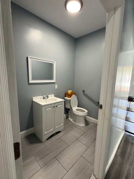 More Photos Of 88-20 Woodhaven Blvd, Woodhaven Apartments For Lease