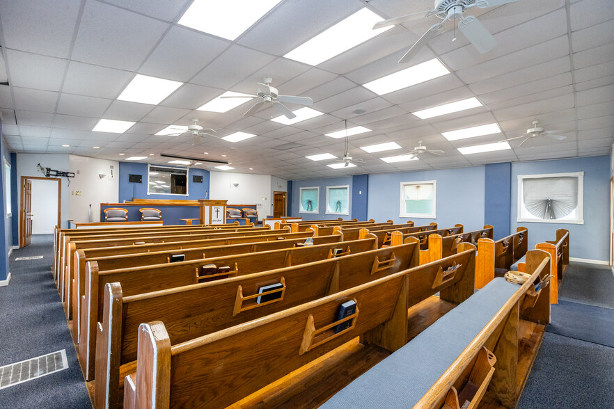 More Photos Of 3429 Prospect St, Indianapolis Religious Facility For Sale