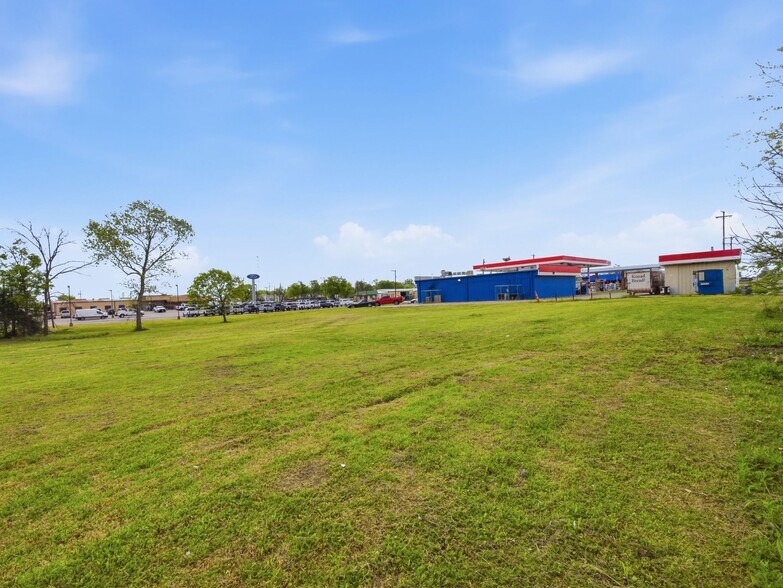 More Photos Of TBD TBD Mulberry Street, Kaufman Land For Sale