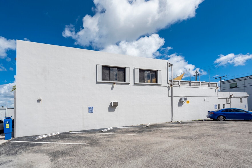More Photos Of 115 S 21st Ave, Hollywood Land For Sale