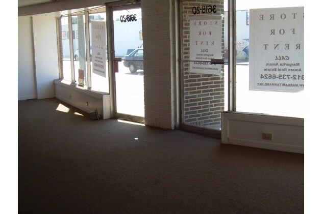 More Photos Of 3614-3620 W Division St, Chicago Storefront For Sale