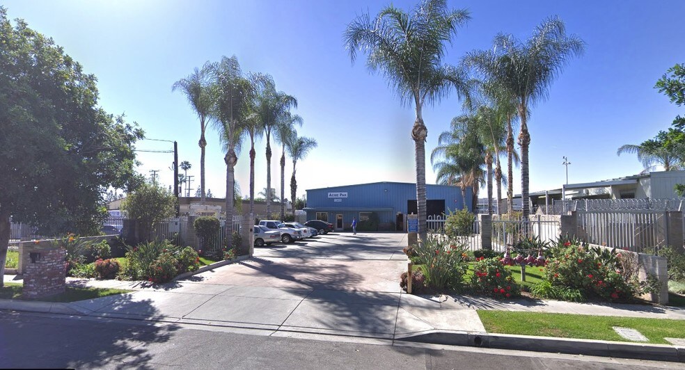 Primary Photo Of 13410 Waco St, Baldwin Park Manufacturing For Lease