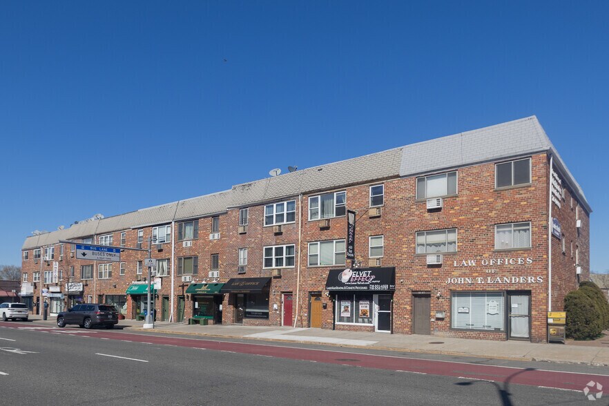 Primary Photo Of 6281 Woodhaven Blvd, Rego Park Coworking Space