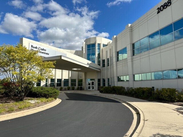 Primary Photo Of 2088 Ogden Ave, Aurora Medical For Lease