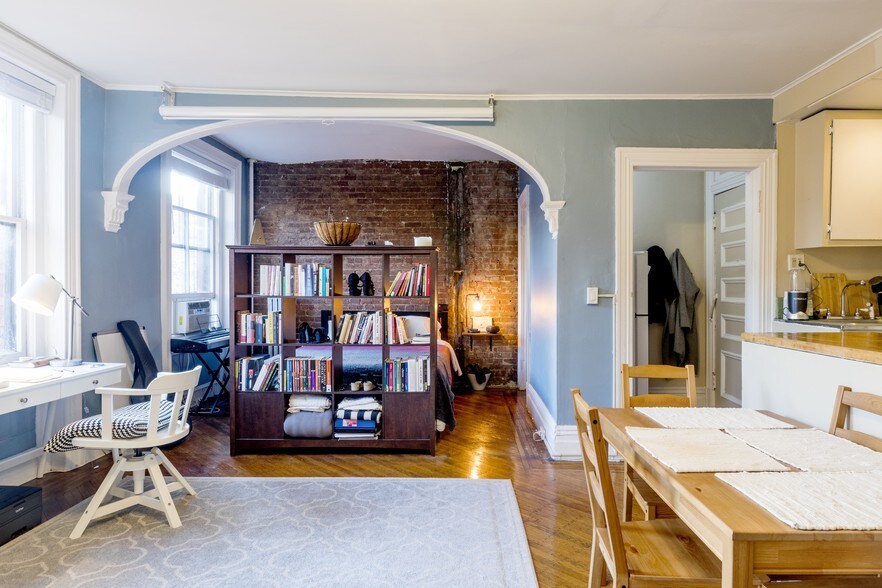 More Photos Of 152 Montague St, Brooklyn Apartments For Sale