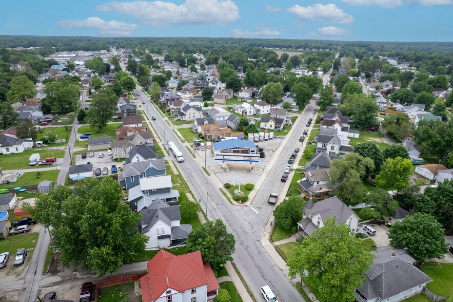 More Photos Of 602 S Jefferson St, Huntington Specialty For Sale