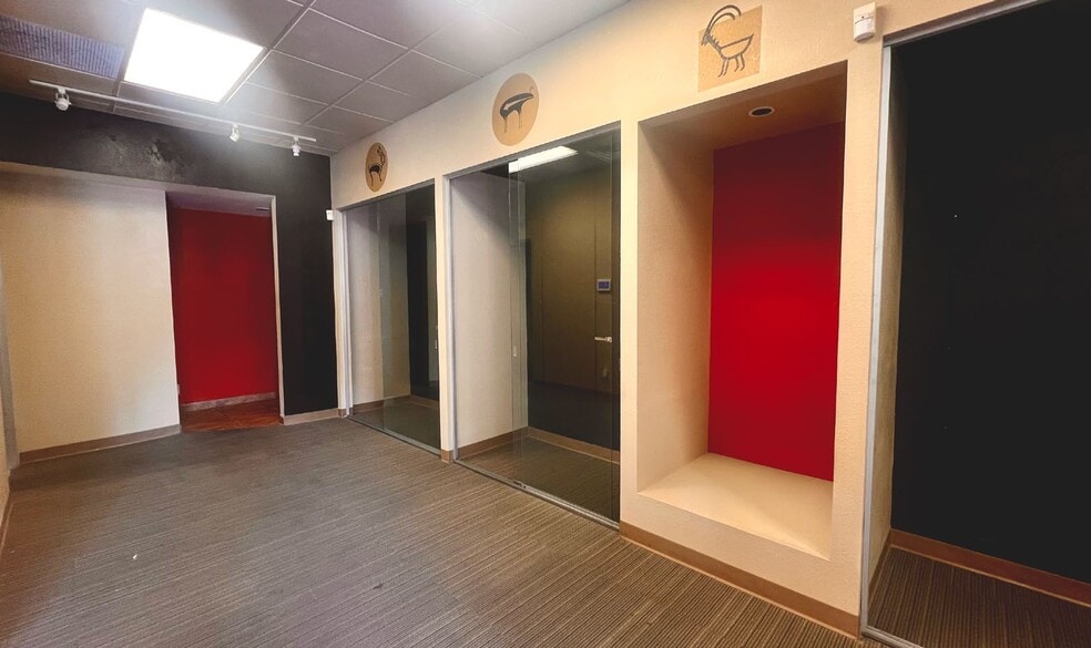 More Photos Of 2633-2677 Louisiana Blvd, Albuquerque Storefront For Lease