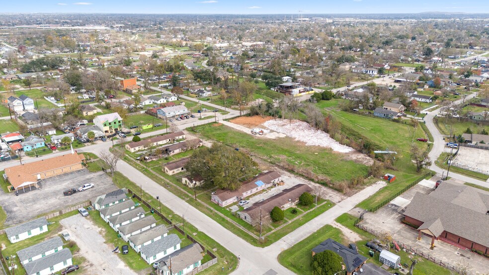 More Photos Of 3121 Brewster St, Houston Land For Sale