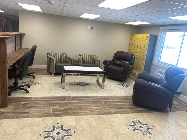 More Photos Of 9117 Columbus Cincinnati Rd, West Chester Healthcare For Lease