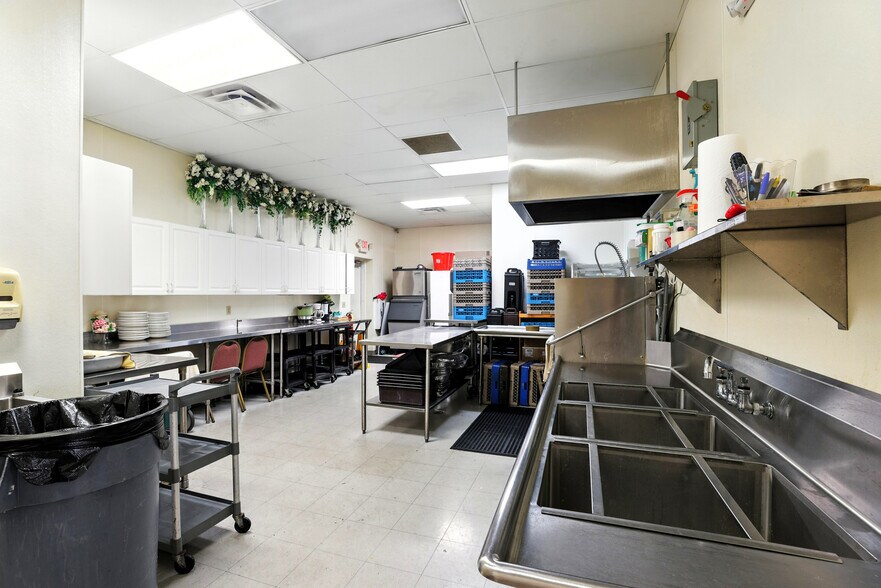 More Photos Of , Lorain Specialty For Sale