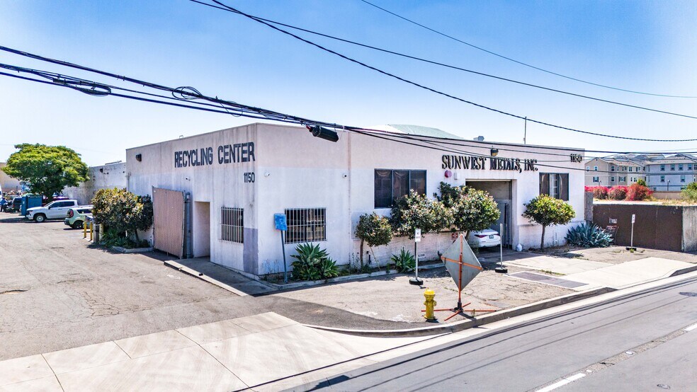 More Photos Of 1150 N Anaheim Blvd, Anaheim Warehouse For Sale