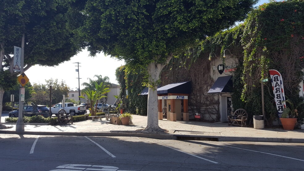 More Photos Of 4101-4105 N Bellflower Blvd, Long Beach Unknown For Lease