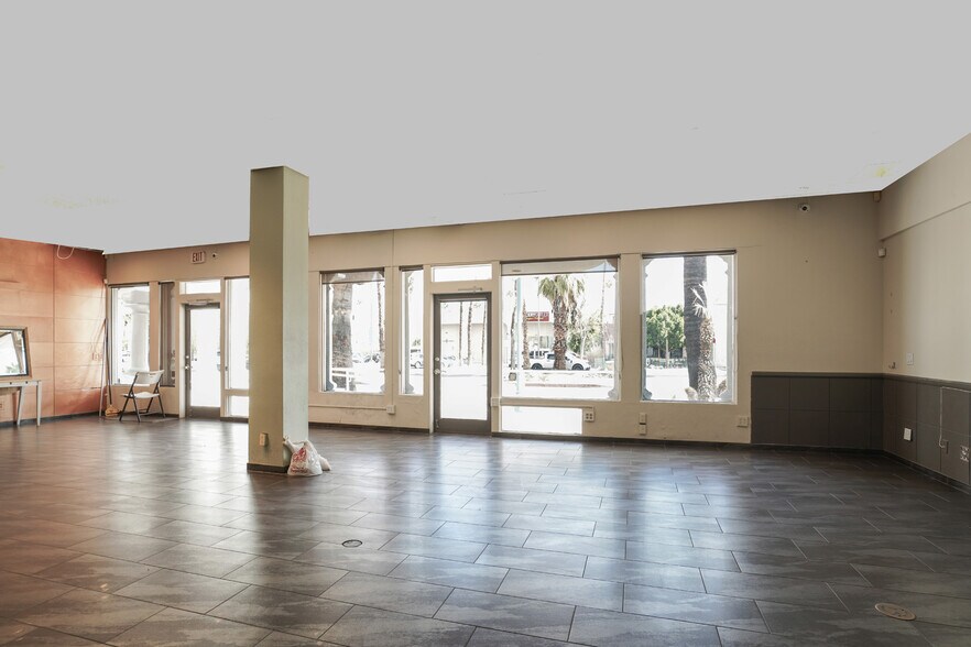 More Photos Of 353 S Palm Canyon Dr, Palm Springs Medical For Sale