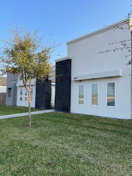 More Photos Of , McAllen Multifamily For Sale