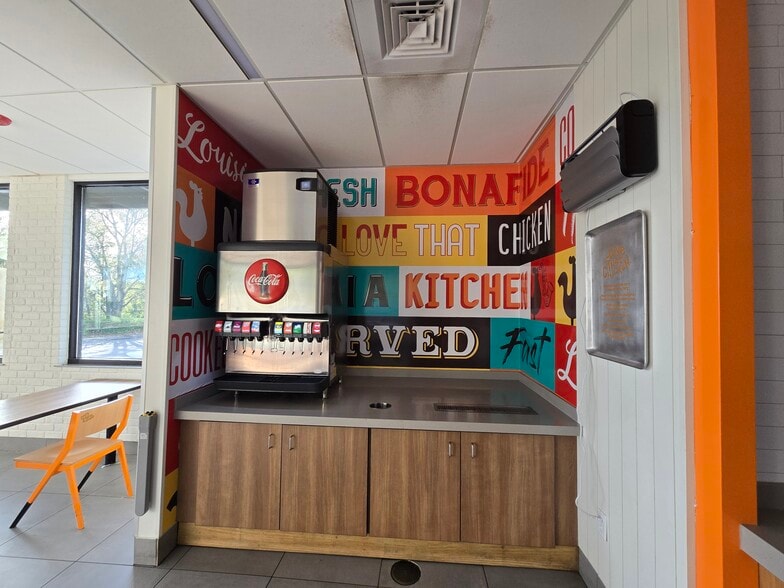 More Photos Of 200 Green Way, Keystone Heights Fast Food For Sale