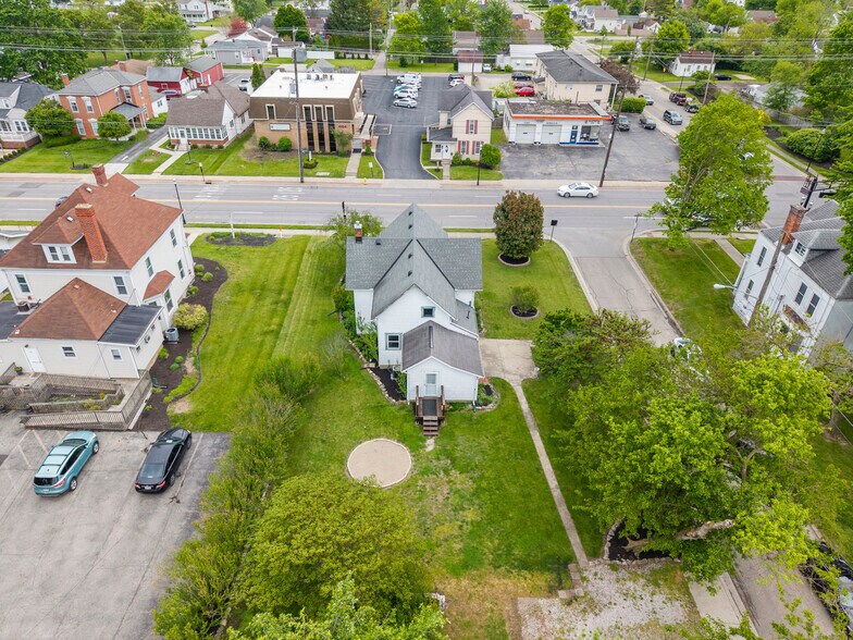 More Photos Of 4103 Broadway, Grove City Freestanding For Sale
