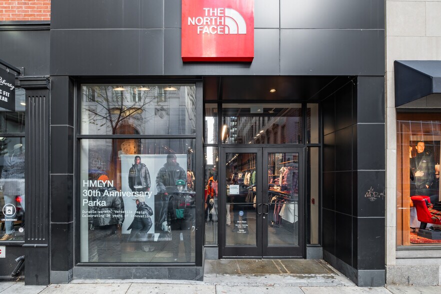 More Photos Of 1515 Walnut St, Philadelphia Storefront Retail Office For Lease