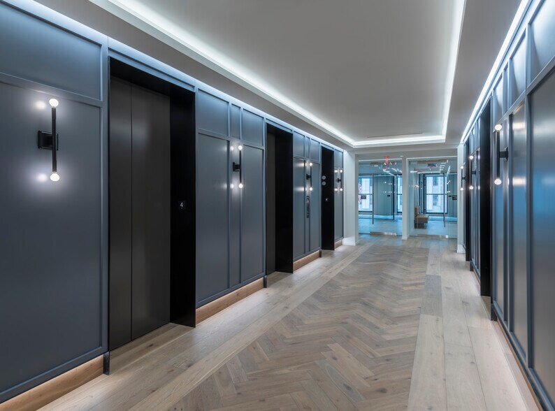 More Photos Of 1875 K St NW, Washington Office For Lease