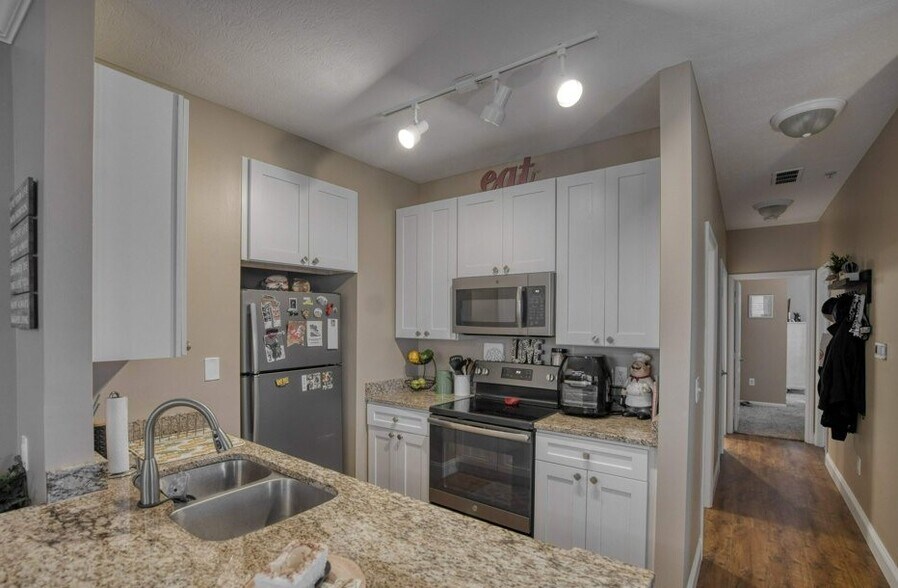 More Photos Of 1753-1791 Drayton Park Court, Columbus Multifamily For Sale