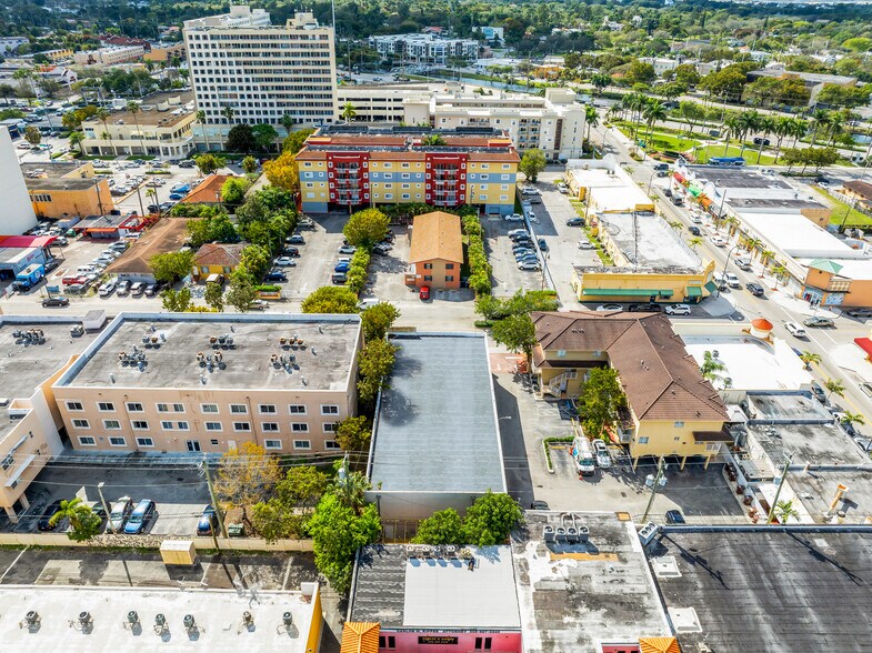 More Photos Of 25 E 4th St, Hialeah Office For Lease