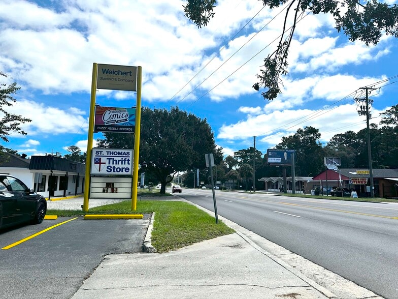 More Photos Of 1116 Montgomery Cross Rd, Savannah Freestanding For Lease