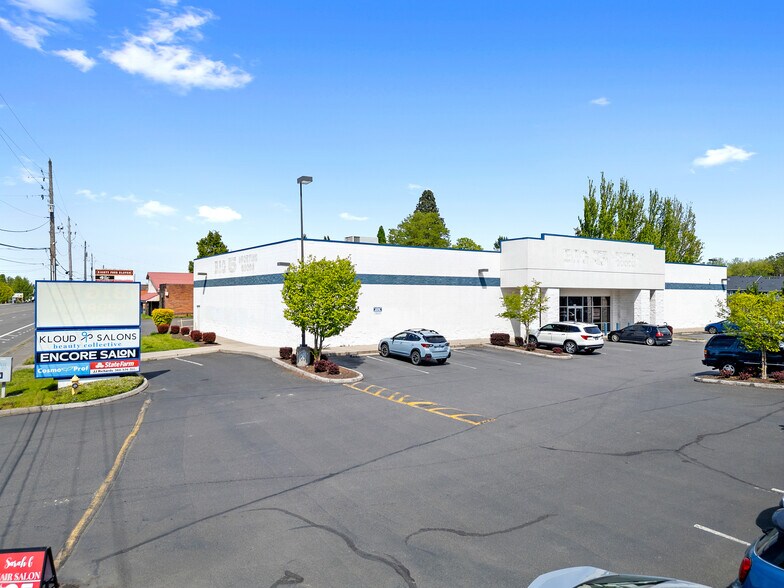 More Photos Of 8313 NE Highway 99, Vancouver Freestanding For Sale