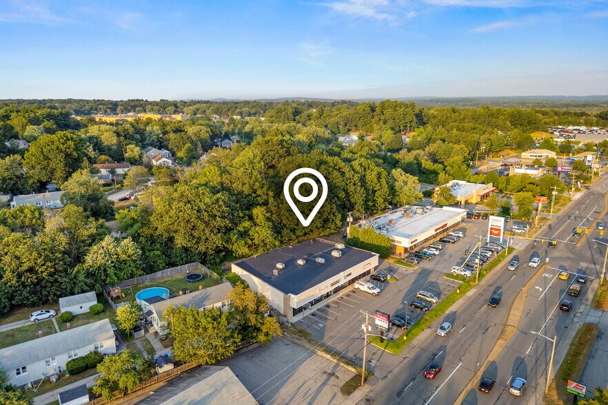 More Photos Of 902-908 S Willow St, Manchester Freestanding For Lease