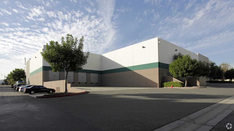 More Photos Of 4115 Schaefer Ave, Chino Warehouse For Lease