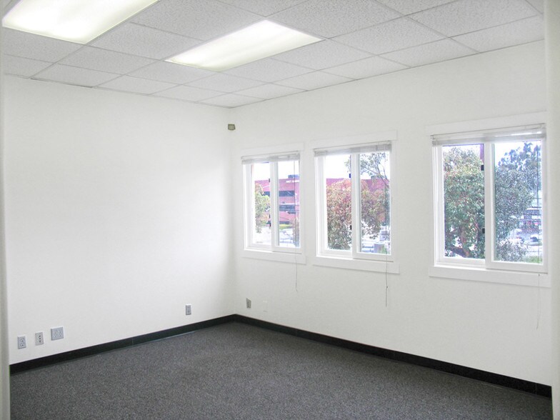 More Photos Of 2656-2664 29th St, Santa Monica Loft Creative Space For Lease
