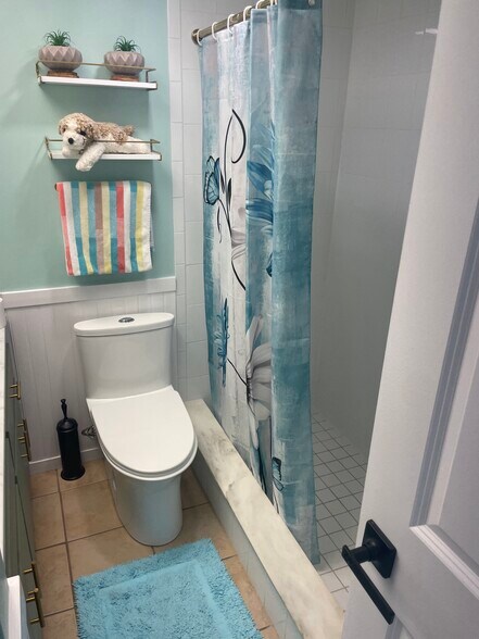 More Photos Of 1031 SE 9th St, Cape Coral Apartments For Sale