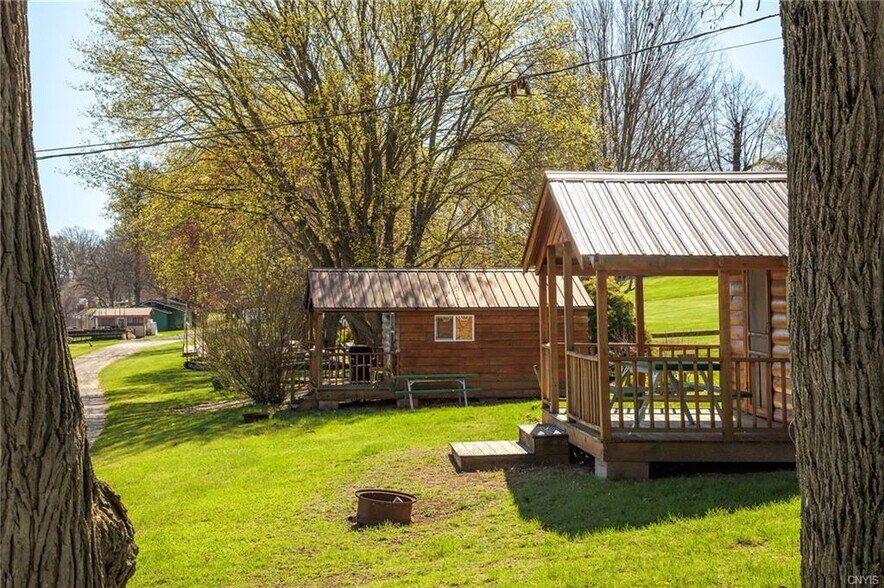 More Photos Of 2468 County Route 6, Hammond Hotel For Sale