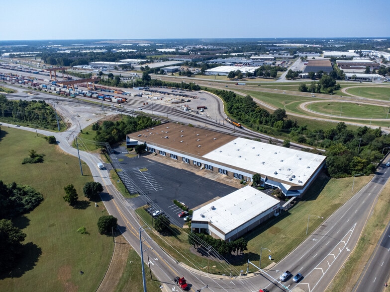 More Photos Of 4521-4533 Old Lamar Ave, Memphis Warehouse For Lease