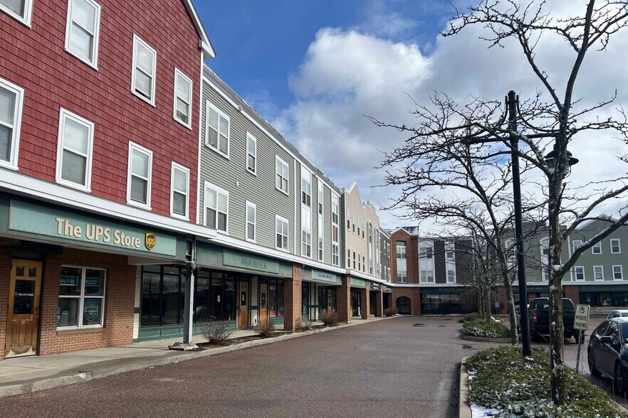 More Photos Of 4 Carmichael St, Essex Junction Apartments For Lease