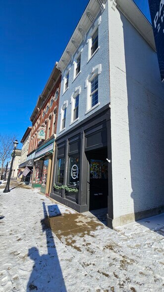 More Photos Of 22 S Main St, Miamisburg Storefront Retail Residential For Sale