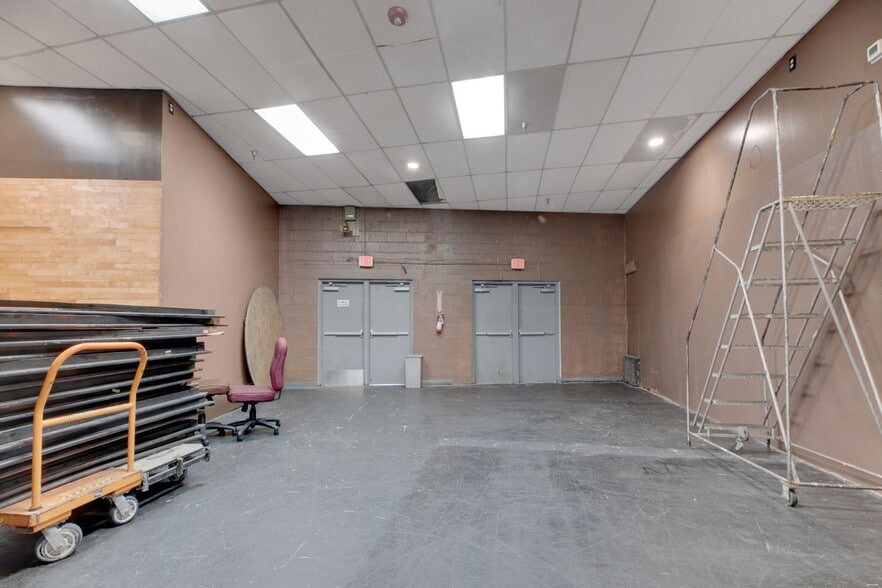 More Photos Of 3100 Branch Ave, Temple Hills Unknown For Lease