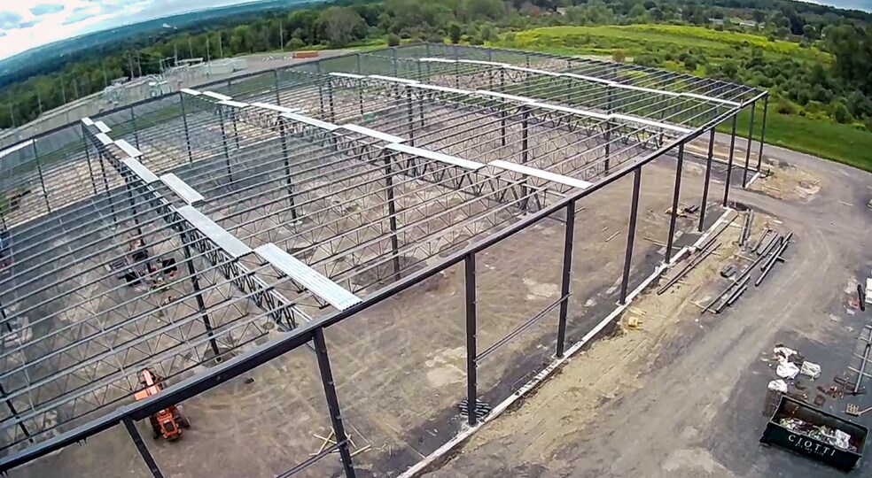 More Photos Of 2049 Wafer Loop Rd, Marcy Light Distribution For Lease