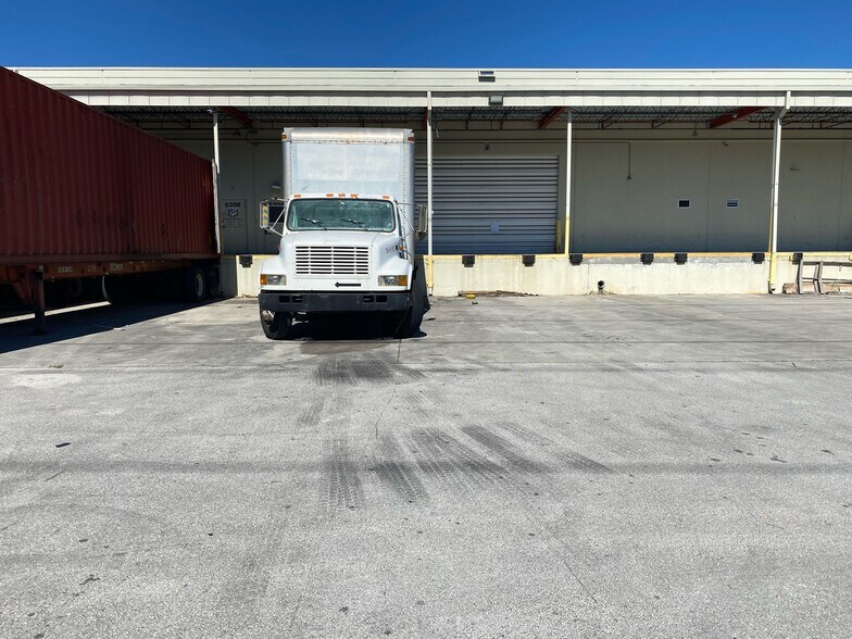 More Photos Of 6300-6332 NW 97th Ave, Miami Warehouse For Sale