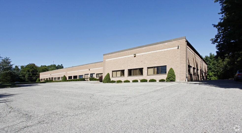 Primary Photo Of 127 Riverneck Rd, Chelmsford Research And Development For Sale