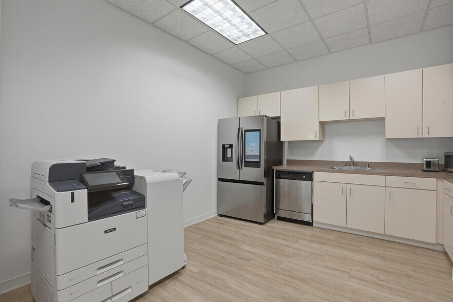 More Photos Of 1125 Legacy Dr, Frisco Office For Lease