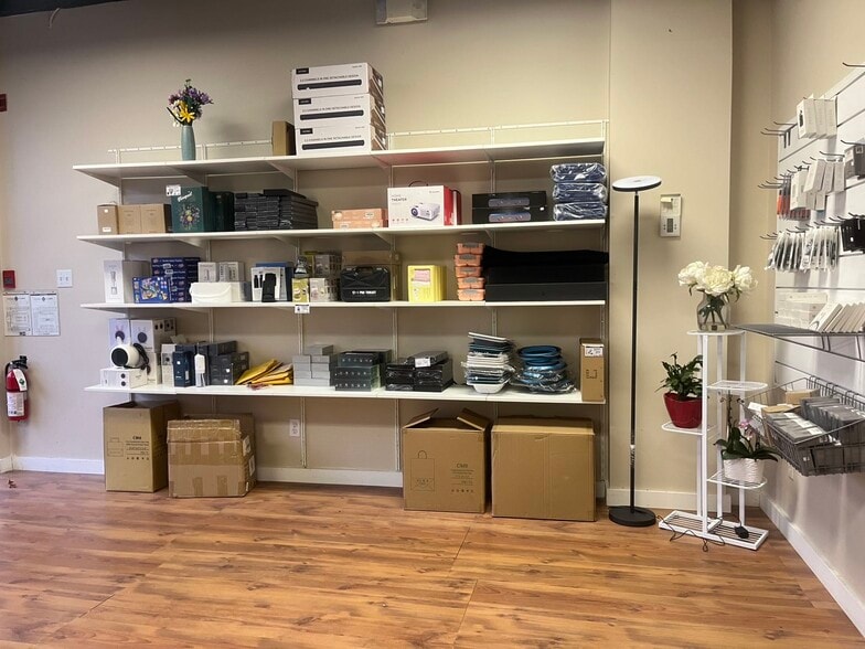 More Photos Of 8888 Odlin Cres, Richmond Storefront Retail Office For Lease